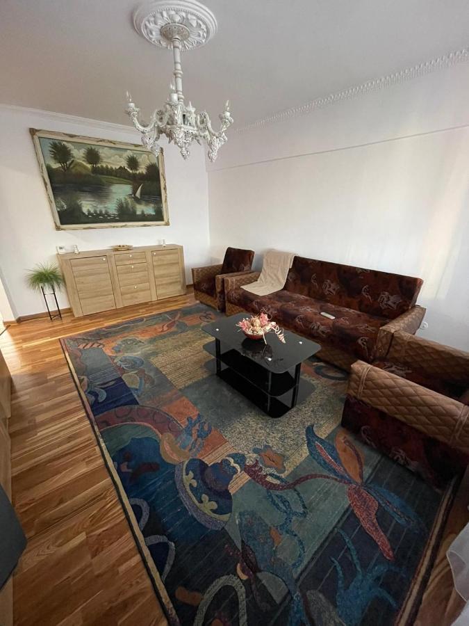 Dds Apartment Alba Iulia Luaran gambar